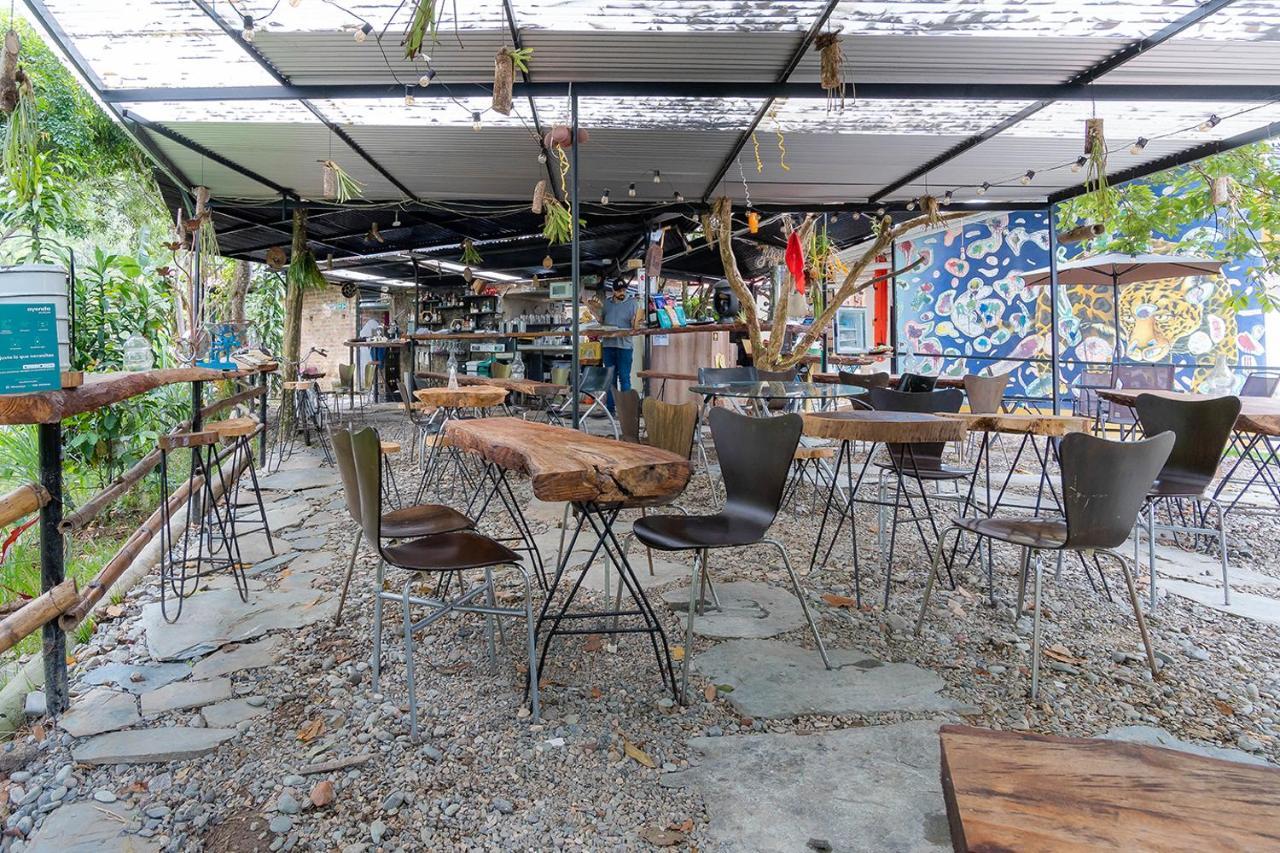 Ayenda Flora Jaguar Bed & Breakfast อีบาเก ภายนอก รูปภาพ